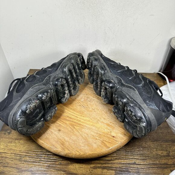 Nike Air Vapormax Plus Shoes Mens Size 12.5 Running Sneaker 924453-004 main image 10